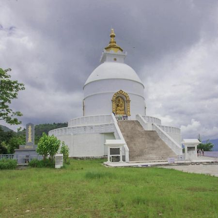 Hotel Romantica Pokhara Extérieur photo