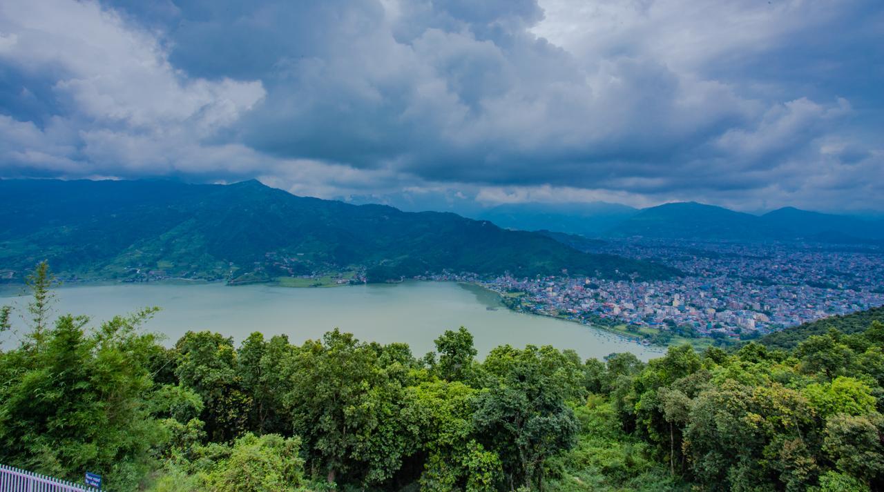 Hotel Romantica Pokhara Extérieur photo