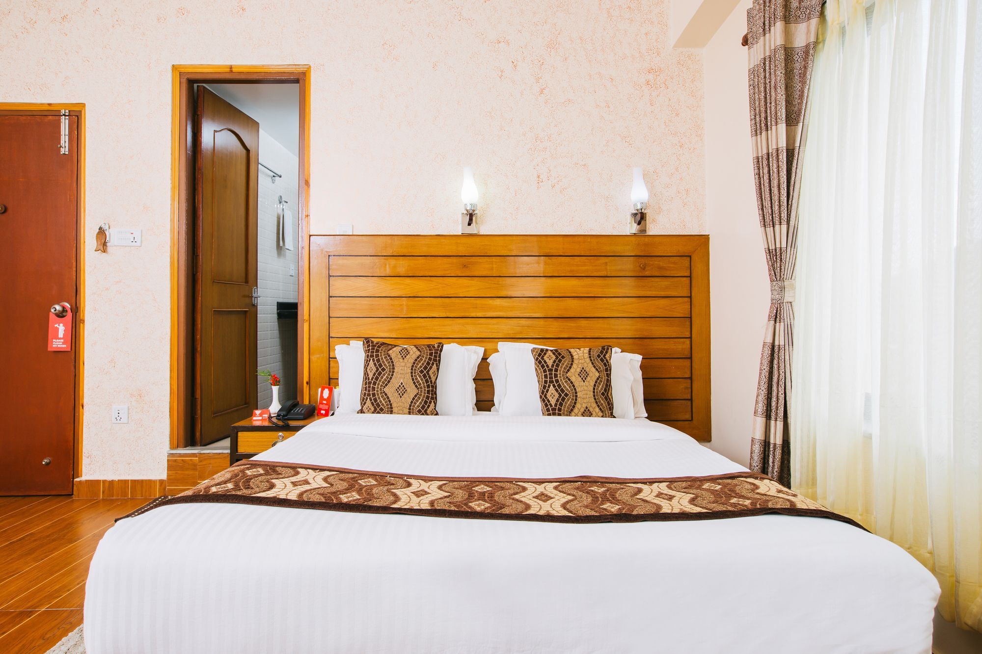 Hotel Romantica Pokhara Extérieur photo