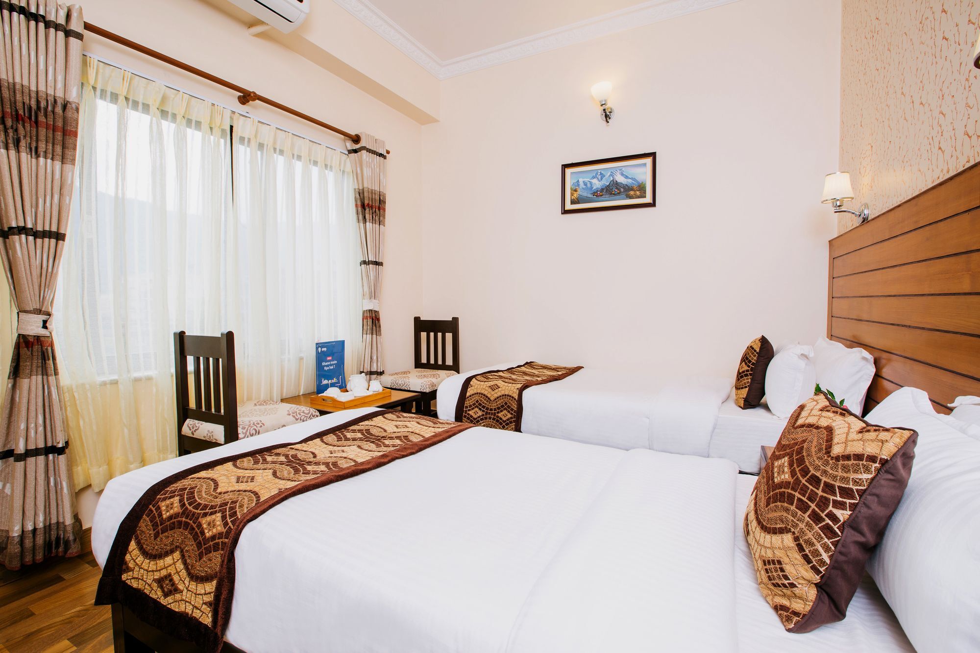 Hotel Romantica Pokhara Extérieur photo